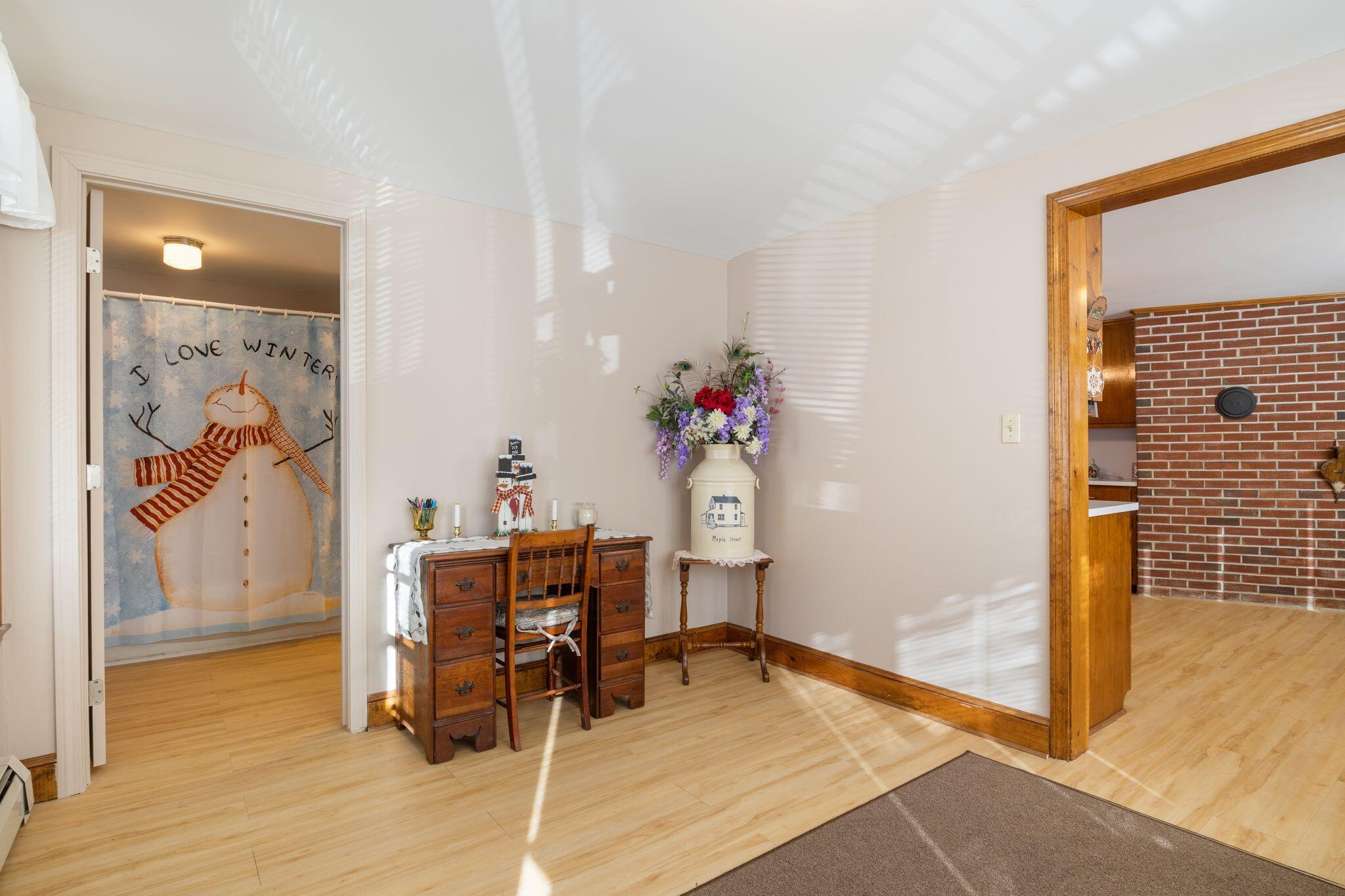 33 Maple Street Limerick ME 04048