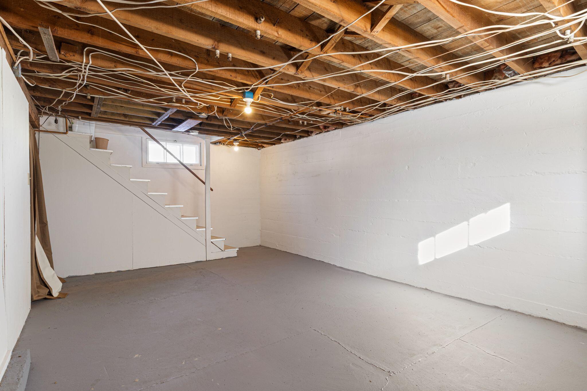 33 Maple Street Limerick ME 04048