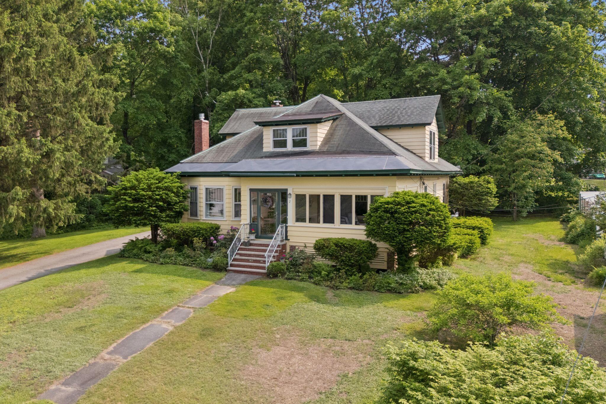 7 Carroll Avenue Auburn ME 04210