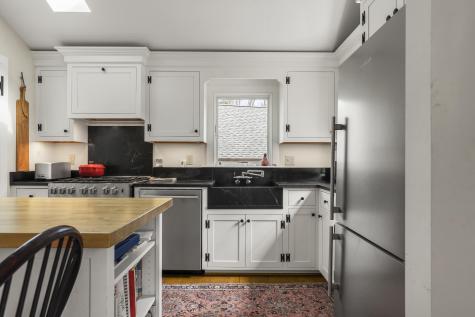 49 Tukey Lane Bristol ME 04541
