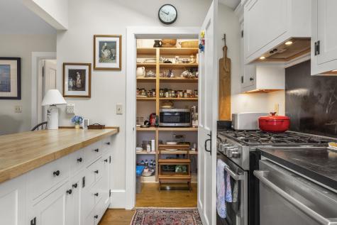 49 Tukey Lane Bristol ME 04541