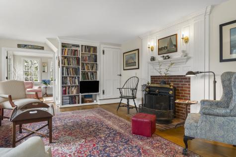 49 Tukey Lane Bristol ME 04541