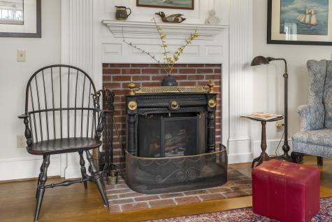 49 Tukey Lane Bristol ME 04541