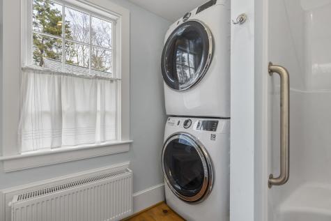 49 Tukey Lane Bristol ME 04541