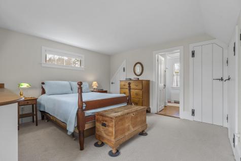 49 Tukey Lane Bristol ME 04541