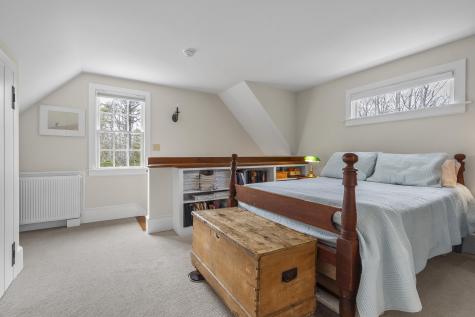 49 Tukey Lane Bristol ME 04541
