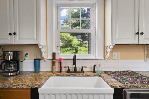 194 Oak Hill Road Auburn ME 04210