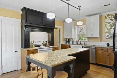 194 Oak Hill Road Auburn ME 04210