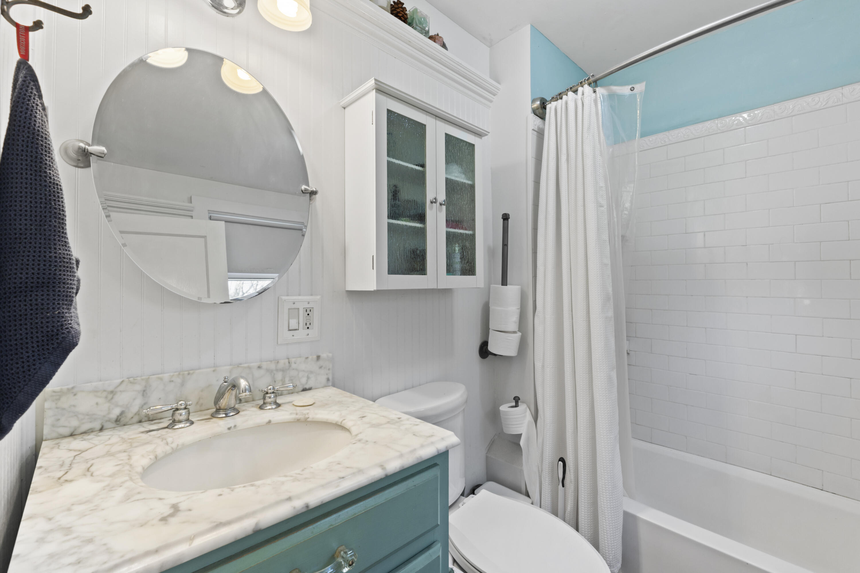 194 Oak Hill Road Auburn ME 04210