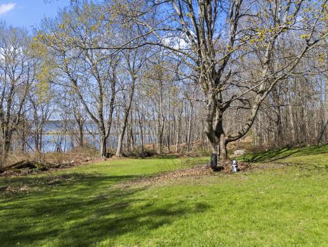 194 Oak Hill Road Auburn ME 04210