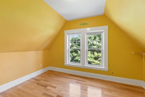 194 Oak Hill Road Auburn ME 04210