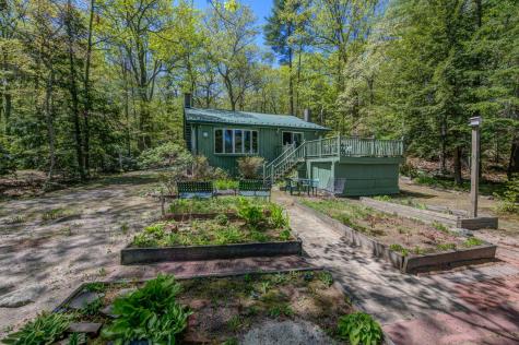 19 Pulpit Rock Road Raymond ME 04071