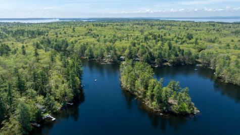 19 Pulpit Rock Road Raymond ME 04071