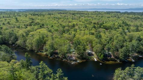 19 Pulpit Rock Road Raymond ME 04071