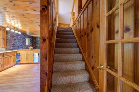 19 Pulpit Rock Road Raymond ME 04071