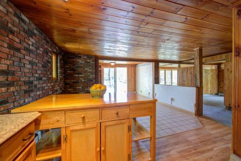 19 Pulpit Rock Road Raymond ME 04071