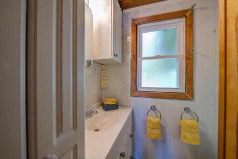 19 Pulpit Rock Road Raymond ME 04071