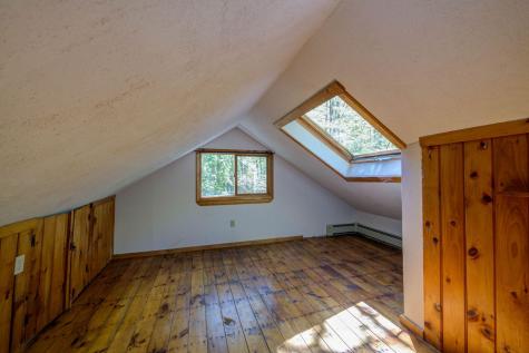 19 Pulpit Rock Road Raymond ME 04071