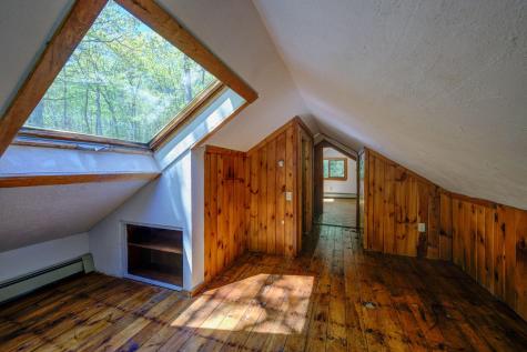 19 Pulpit Rock Road Raymond ME 04071