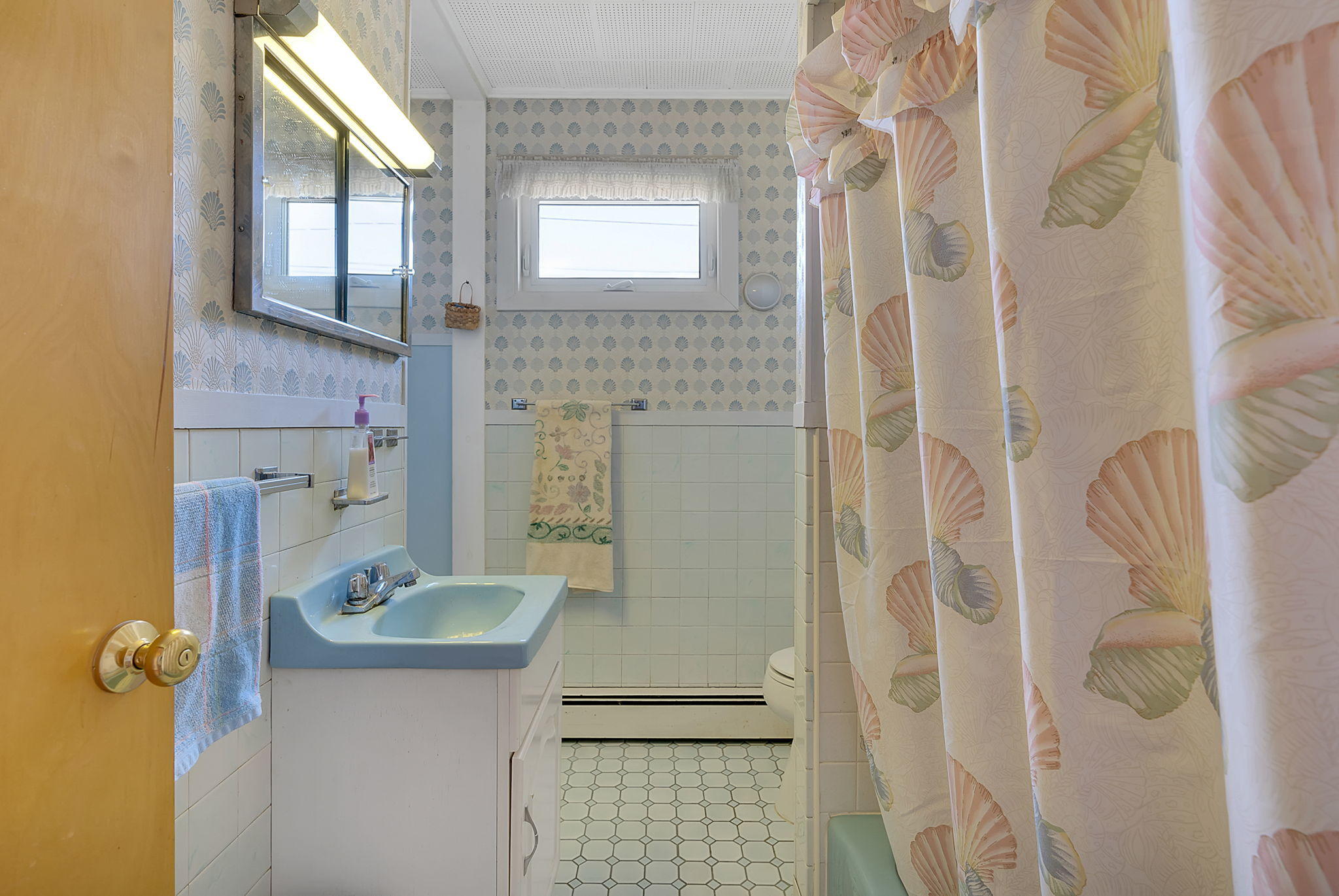 9 Poulin Avenue Lewiston ME 04240