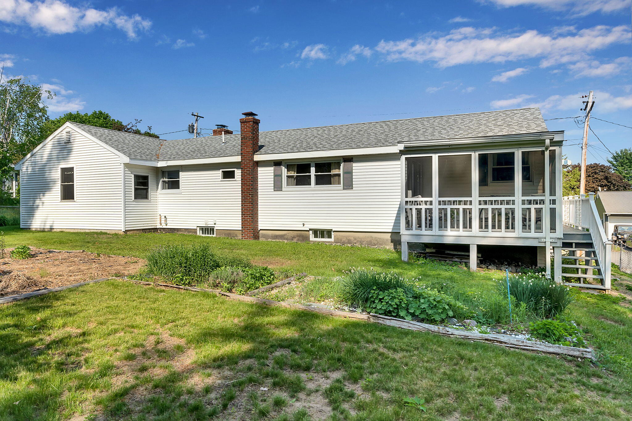 9 Poulin Avenue Lewiston ME 04240