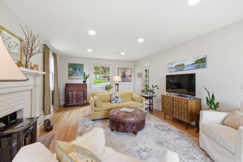 124 Phipps Point Road Woolwich ME 04579