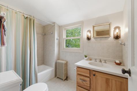124 Phipps Point Road Woolwich ME 04579