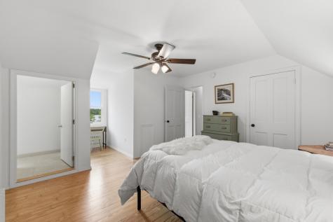 124 Phipps Point Road Woolwich ME 04579
