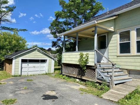 29 Perley Street Lewiston ME 04240
