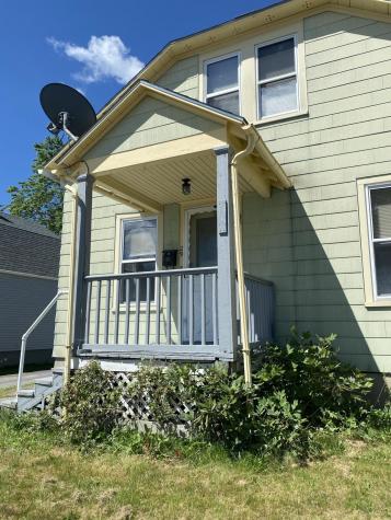 29 Perley Street Lewiston ME 04240