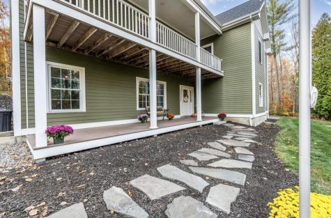 83 Hoyt Drive Monmouth ME 04259