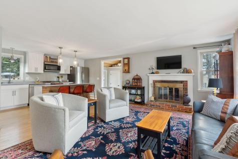 18 Hillcrest Drive Cumberland ME 04021