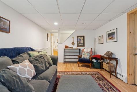 18 Hillcrest Drive Cumberland ME 04021