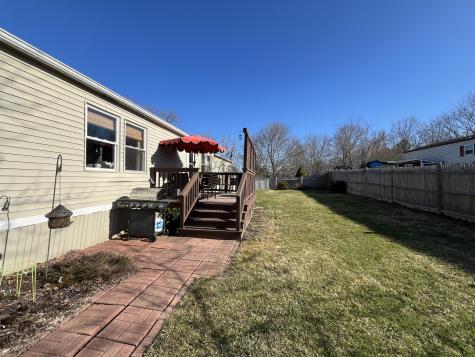 15 Marks Lane Rockland ME 04841