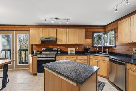 9 Black Oak Drive Cumberland ME 04021