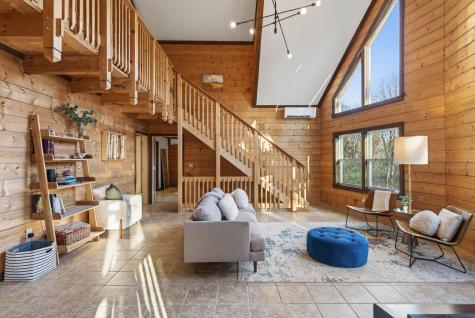 9 Black Oak Drive Cumberland ME 04021