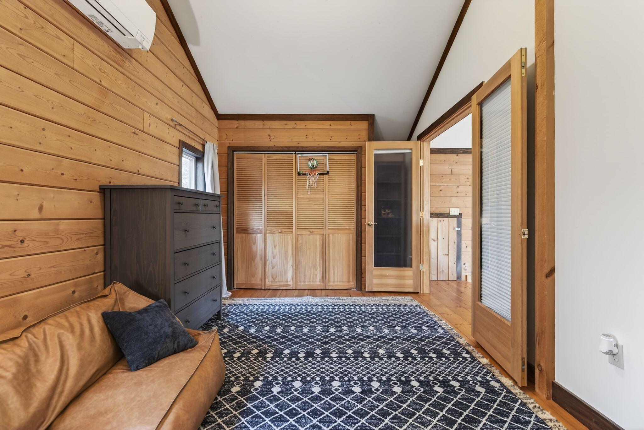 9 Black Oak Drive Cumberland ME 04021