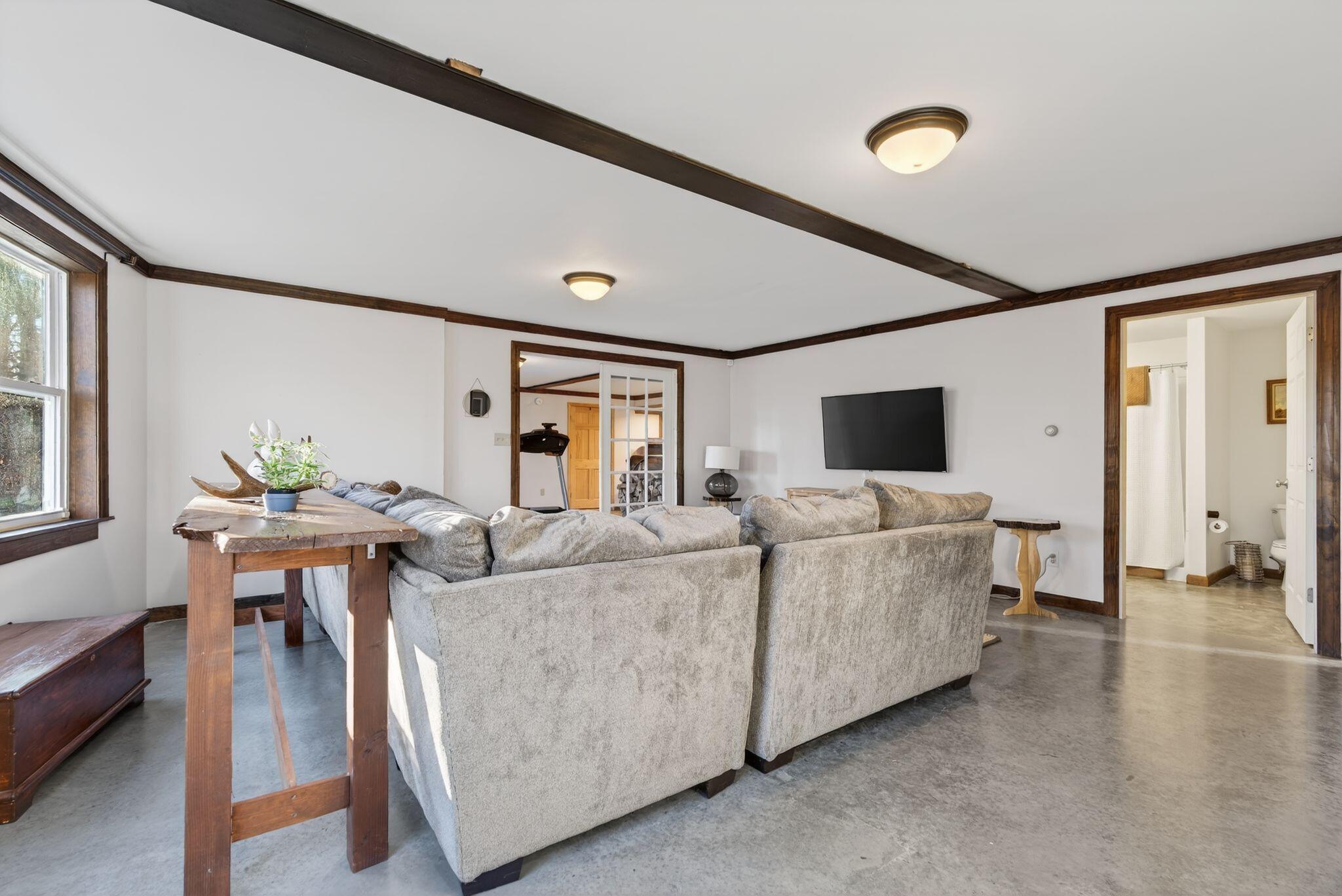 9 Black Oak Drive Cumberland ME 04021