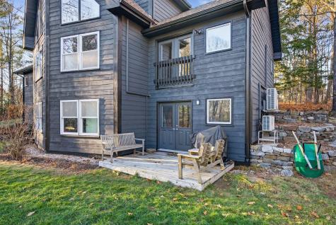 9 Black Oak Drive Cumberland ME 04021