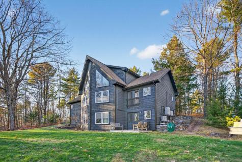 9 Black Oak Drive Cumberland ME 04021