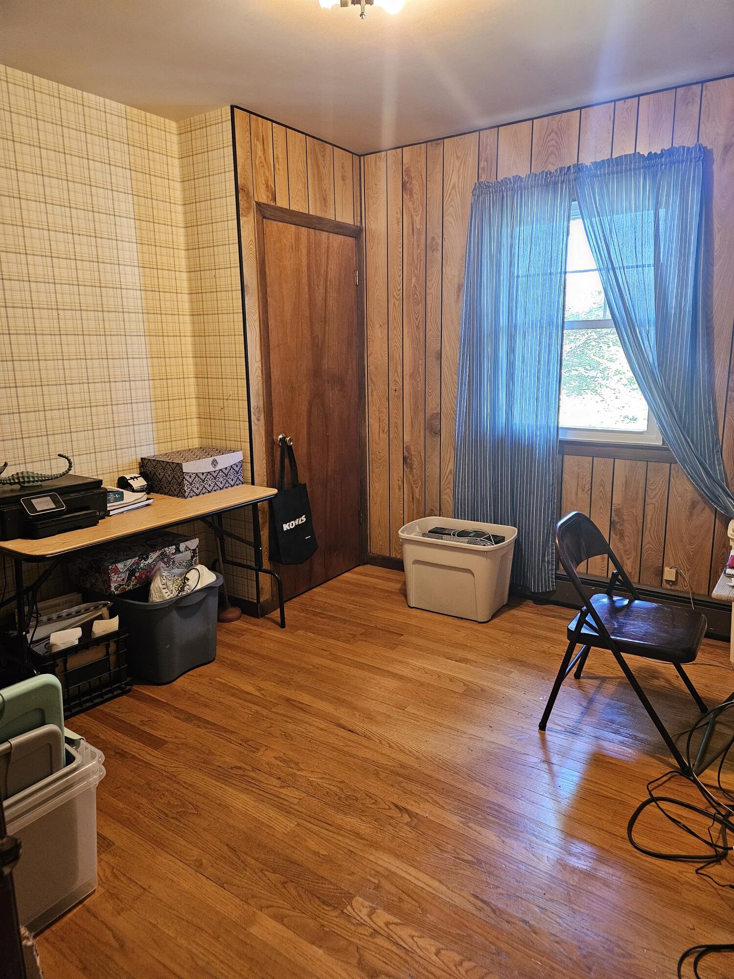 9 Meadow Lane Lewiston ME 04240