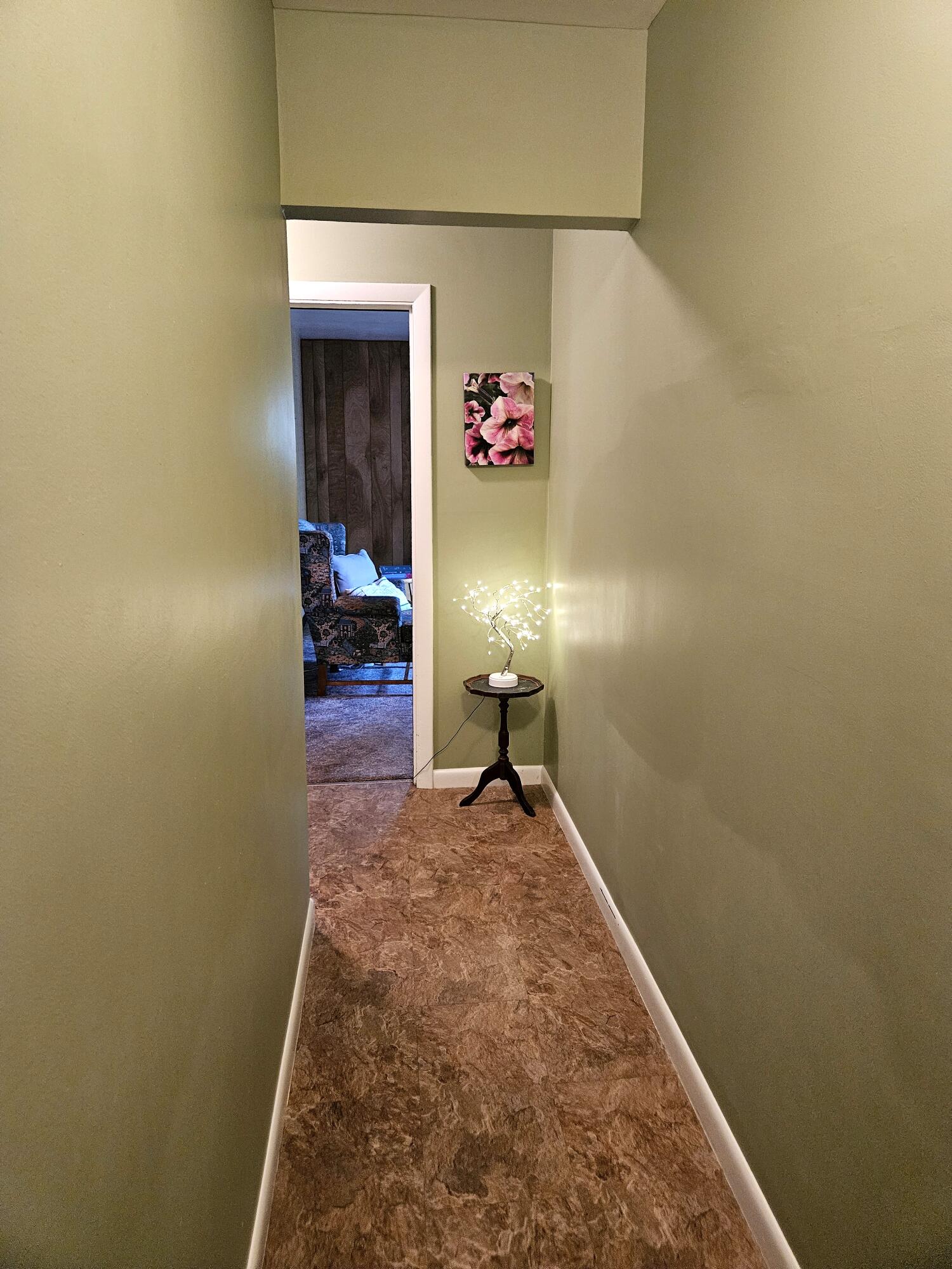 9 Meadow Lane Lewiston ME 04240