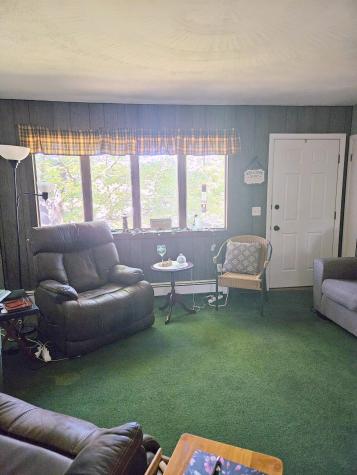 9 Meadow Lane Lewiston ME 04240