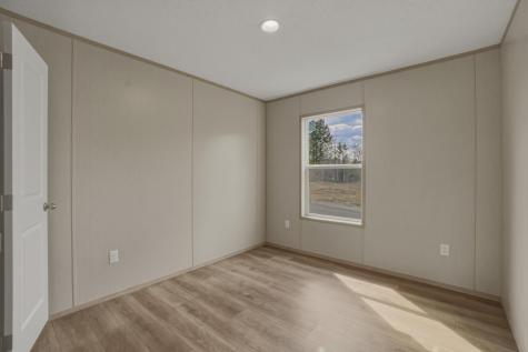 68 Marus Lane Somerville ME 04348