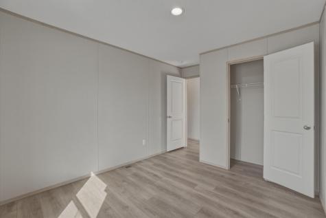 68 Marus Lane Somerville ME 04348