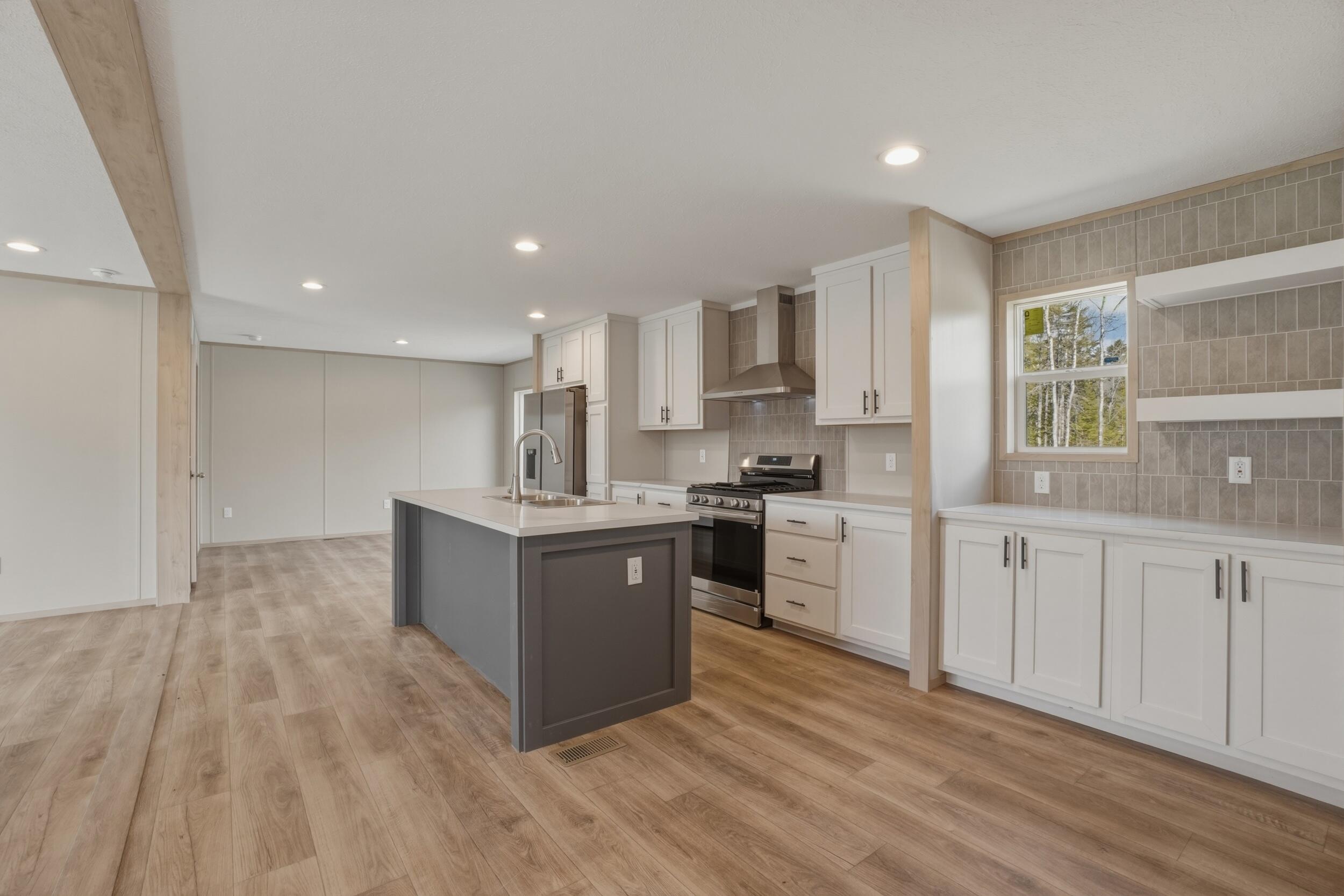 68 Marus Lane Somerville ME 04348
