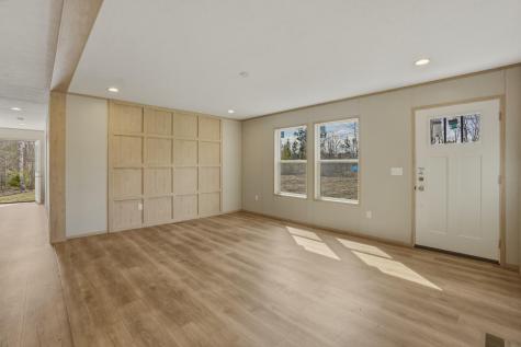 68 Marus Lane Somerville ME 04348