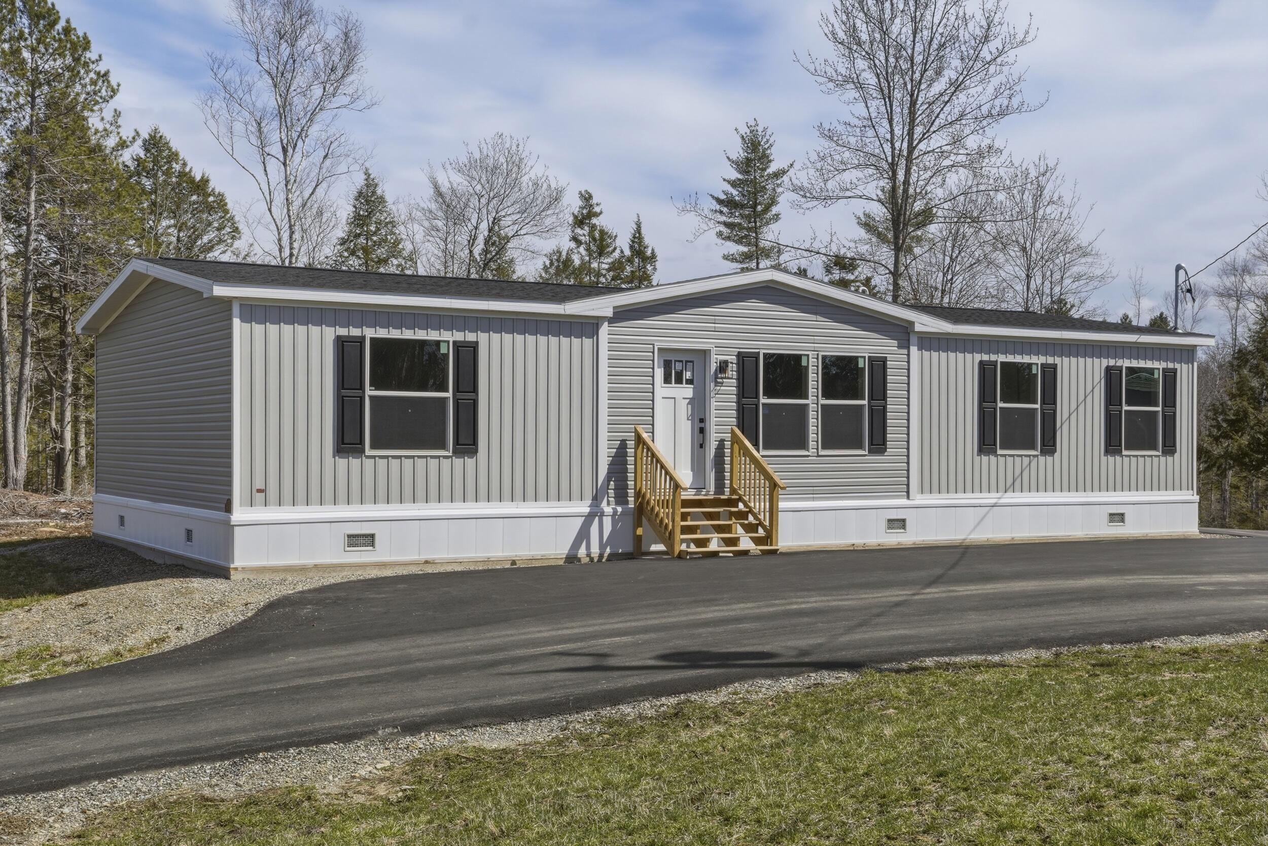 68 Marus Lane Somerville ME 04348