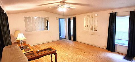 18 Sesame Street Skowhegan ME 04976