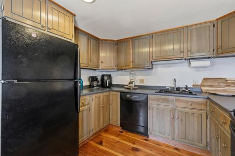 15 Ossipee Trail E Standish ME 04084